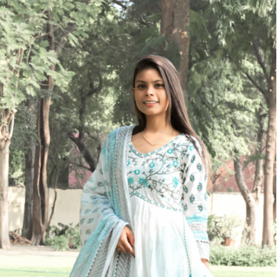 Meghna Marich, Operations and Associate Manager at MYCrave