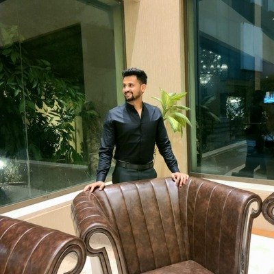 Dhruv Brahmbhatt, Managing Director at MYCrave
